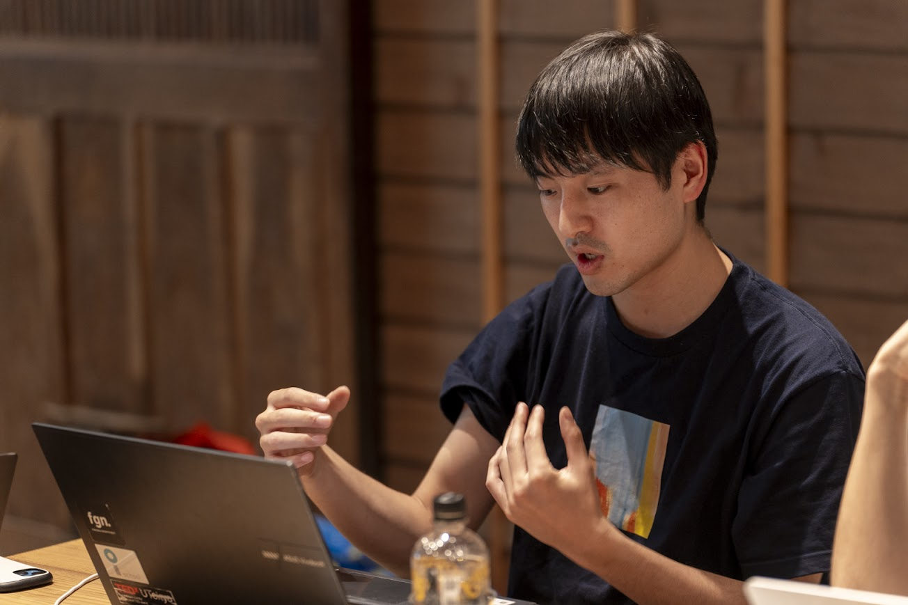 Hiroumi Takano